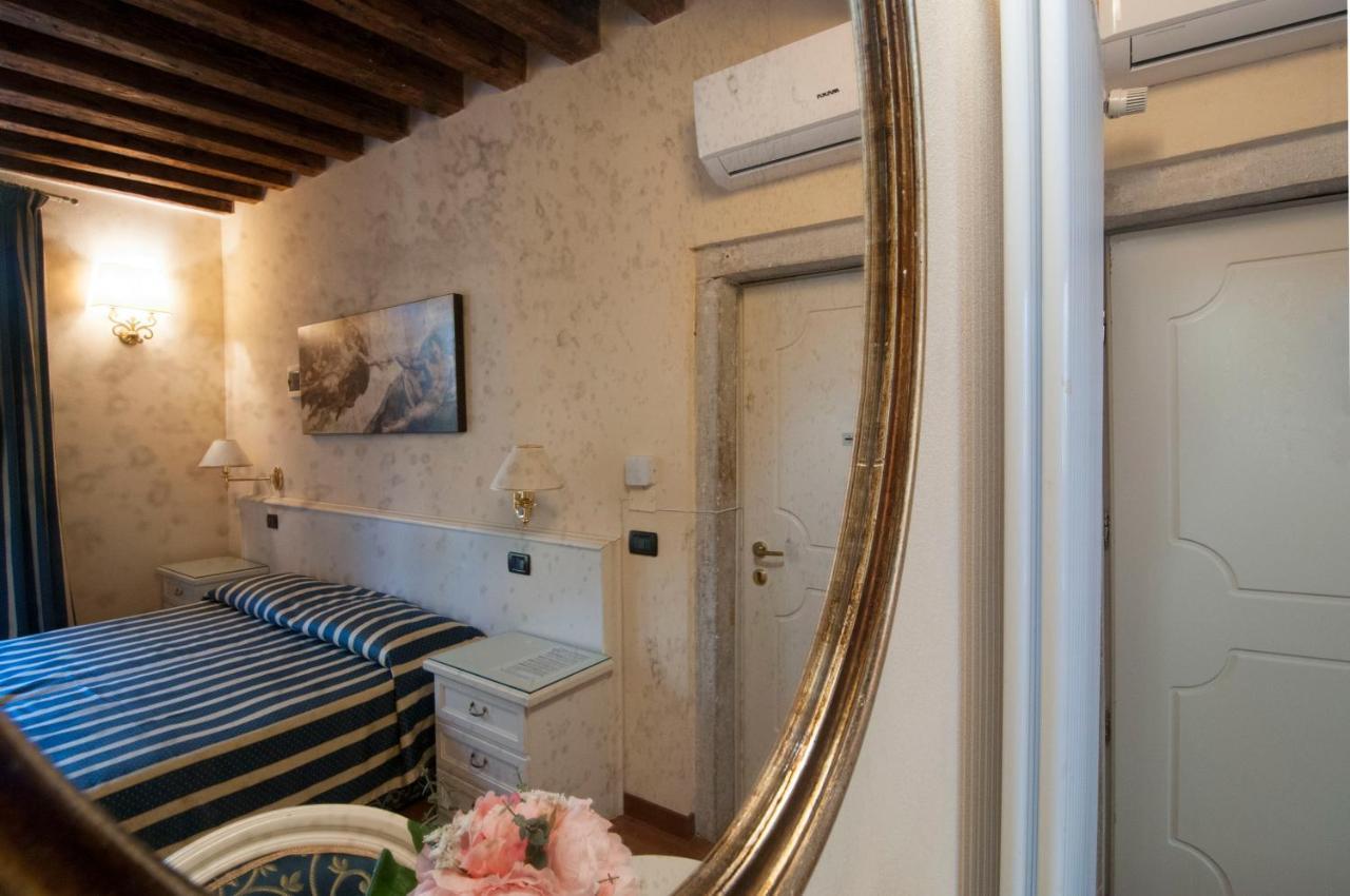 Pensión Venice Resorts Guest House *